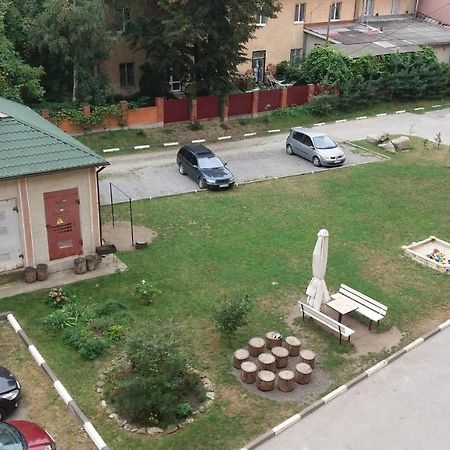 3-К Квартира Apartman Ivano-Frankivszk Kültér fotó