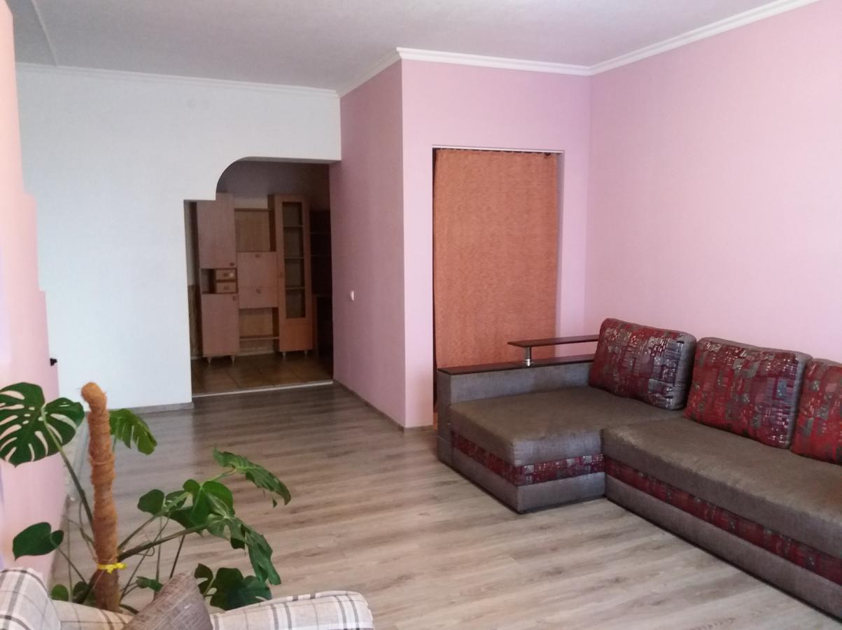 3-К Квартира Apartman Ivano-Frankivszk Kültér fotó